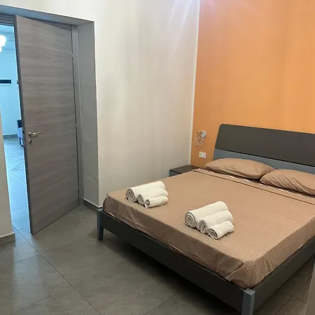 Ferienwohnung Nathouse Villafranca Tirrena Exterior foto