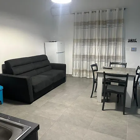 Ferienwohnung Nathouse Villafranca Tirrena Exterior foto